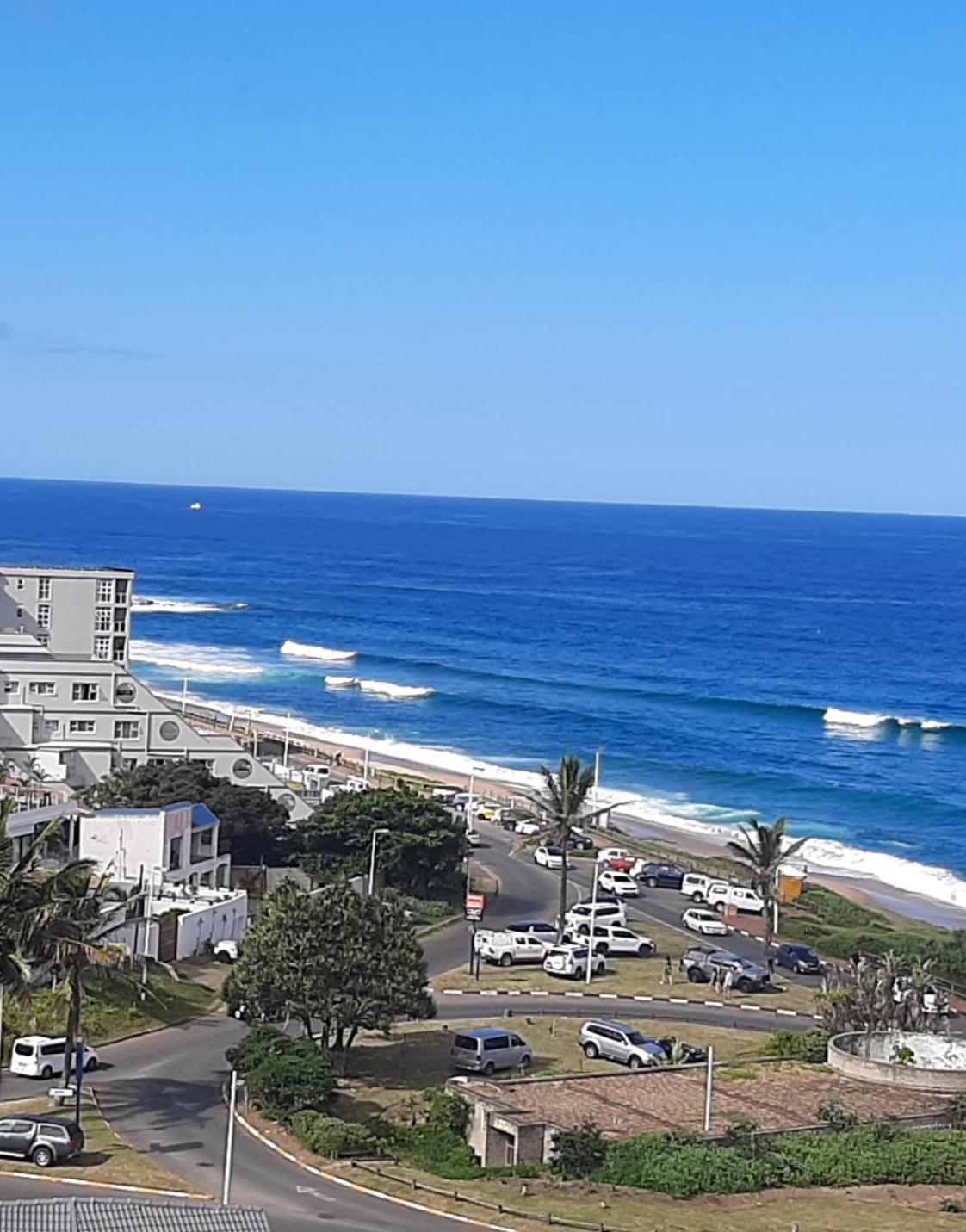 511 Umdloti Resort Beachfront 1Bed Self Catering Apartment Sea View エクステリア 写真
